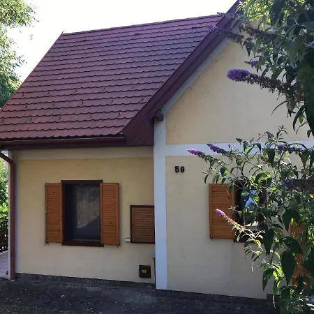 Iris Vendeghaz Holiday home